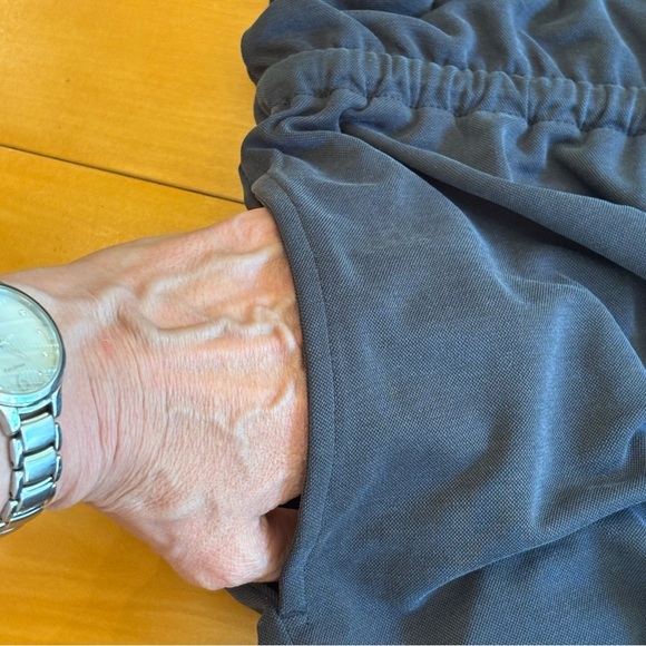 Lou & Grey L sand washed, grey drawstring relaxed fit elastic waist mini dress - Picture 5 of 11